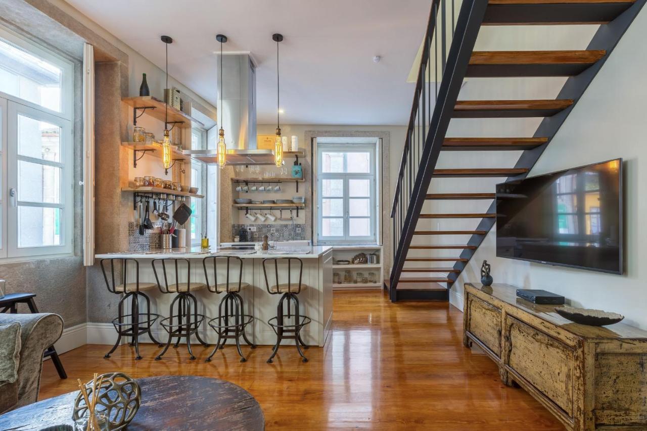 Elegant 2Br Duplex In City Center By Lovelystay ปอร์โต ภายนอก รูปภาพ