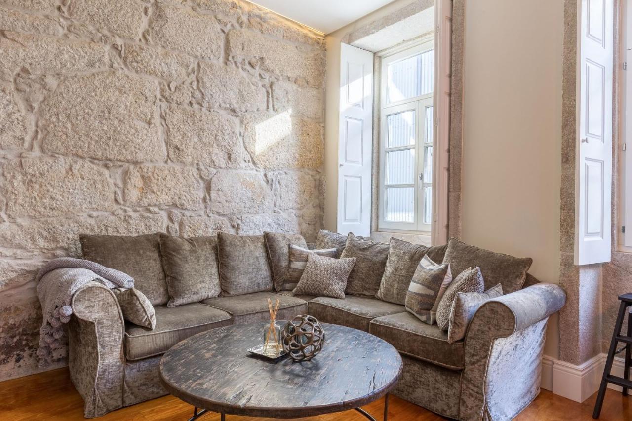 Elegant 2Br Duplex In City Center By Lovelystay ปอร์โต ภายนอก รูปภาพ